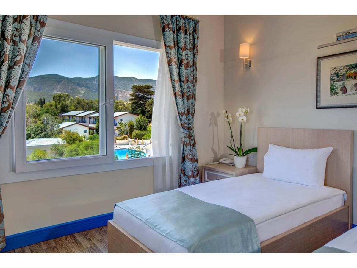 Queen Aphrodite Hotel Karpasa Exterior foto